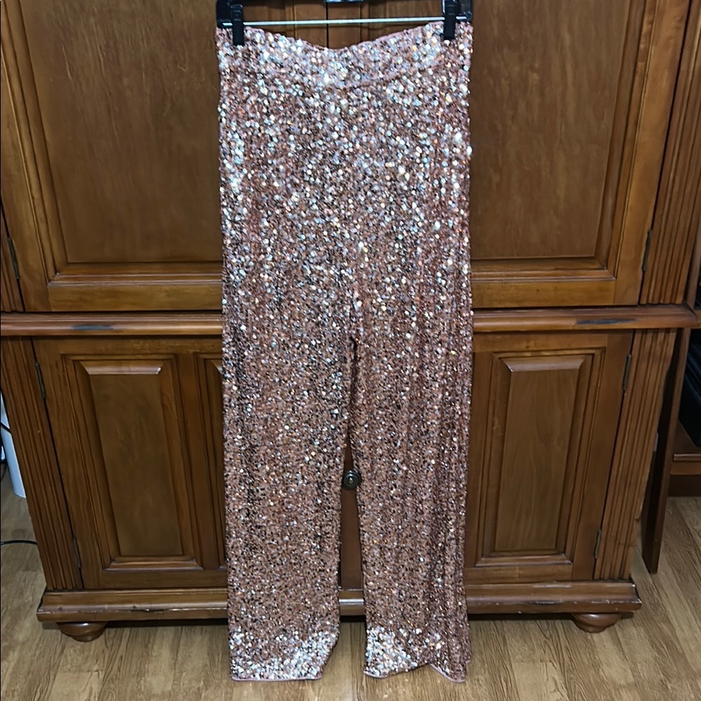 Sequin Wide-Leg Rose Gold Pant - Picture 5 of 9